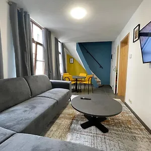  Apartment Duplex