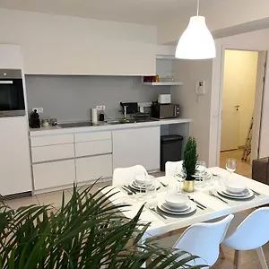  Apartment Elegant Flat - Center Of